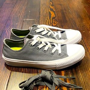 Converse all star with lunarlon Chuck Taylor II with additional grey laces